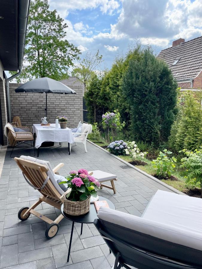 Freya Blue Ferienhaus Weener ภายนอก รูปภาพ